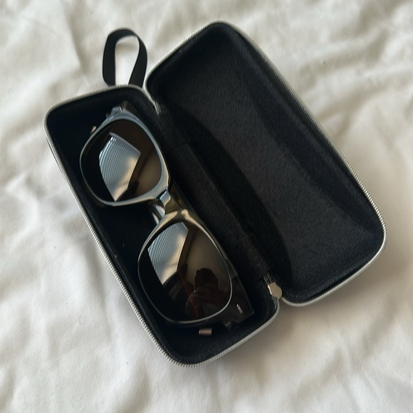 John Varvatos Sunglasses - Picture 6 of 6